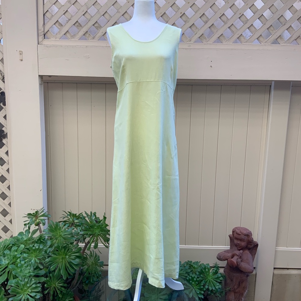 Pale Green/Yellow Cut-Loose Linen Dress. Size S.